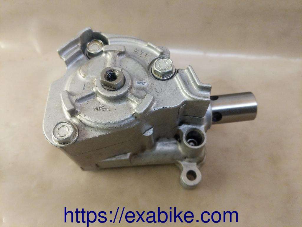 oil pump Honda XRV 750 Africa Twin - photo 2