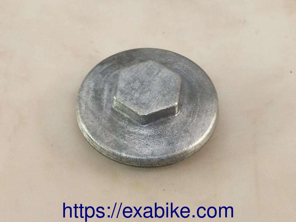 engine cap Honda XRV 750 Africa Twin - photo 1