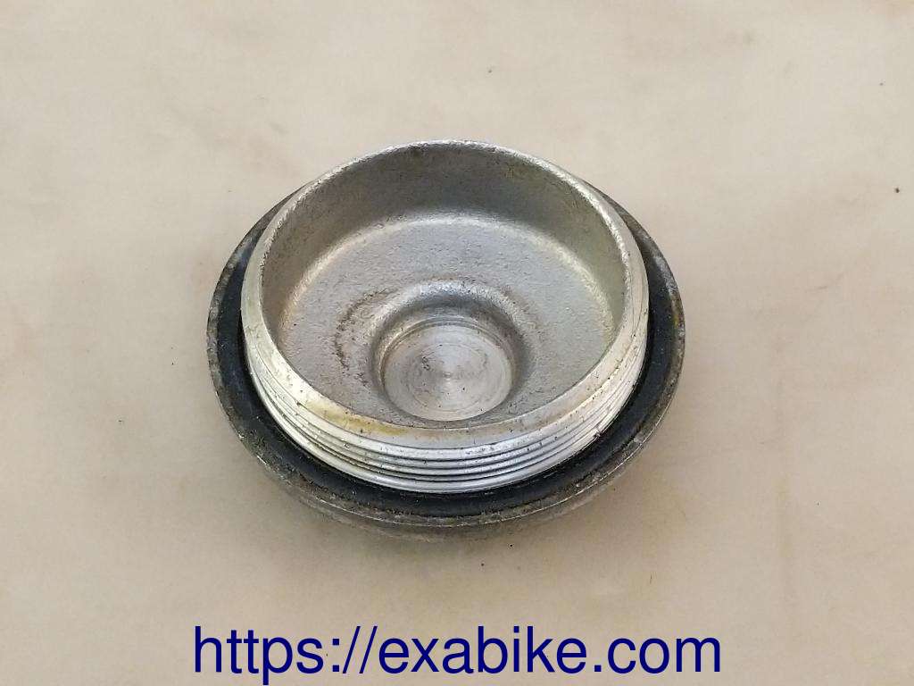 engine cap Honda XRV 750 Africa Twin - photo 2