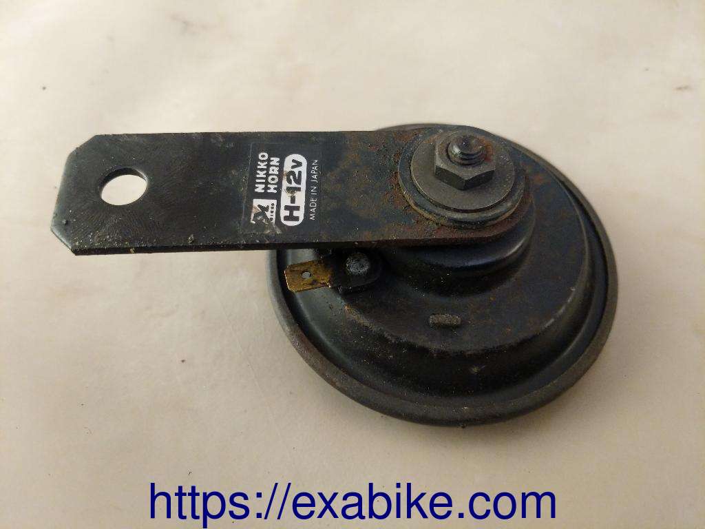 horn Triumph TT 600 - photo 2