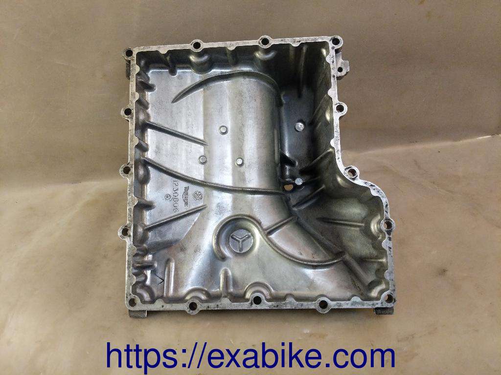 oil pan Triumph TT 600 - photo 3