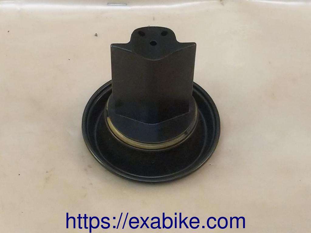 carburetor valve Yamaha XJ 900 Diversion - photo 1