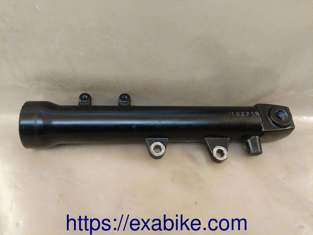 fourreau de fourche droit Triumph TT 600 - photo 1