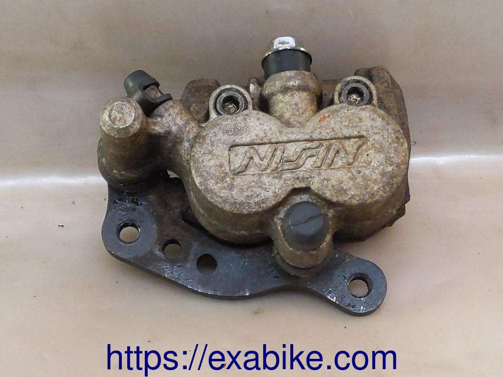 brake caliper, front Suzuki DR 350 - photo 1