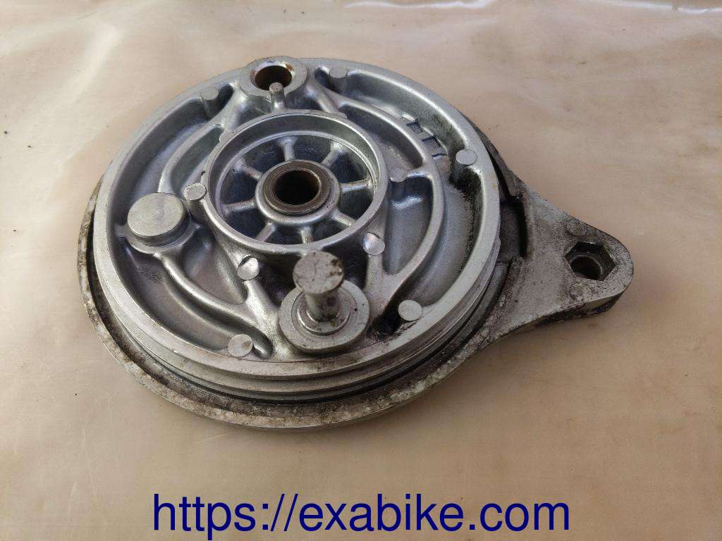 brake panel Honda VT 125 Shadow - photo 2