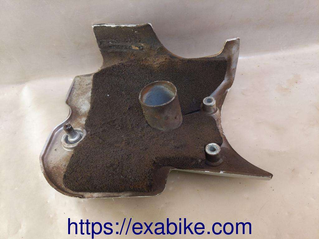 sprocket cover Honda VT 125 Shadow - photo 2