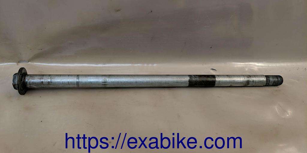 wheel axle, rear Honda VT 125 Shadow - photo 1