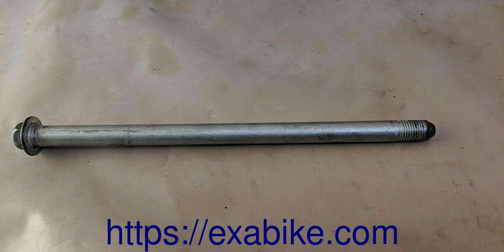 swingarm axle Honda VT 125 Shadow - photo 1