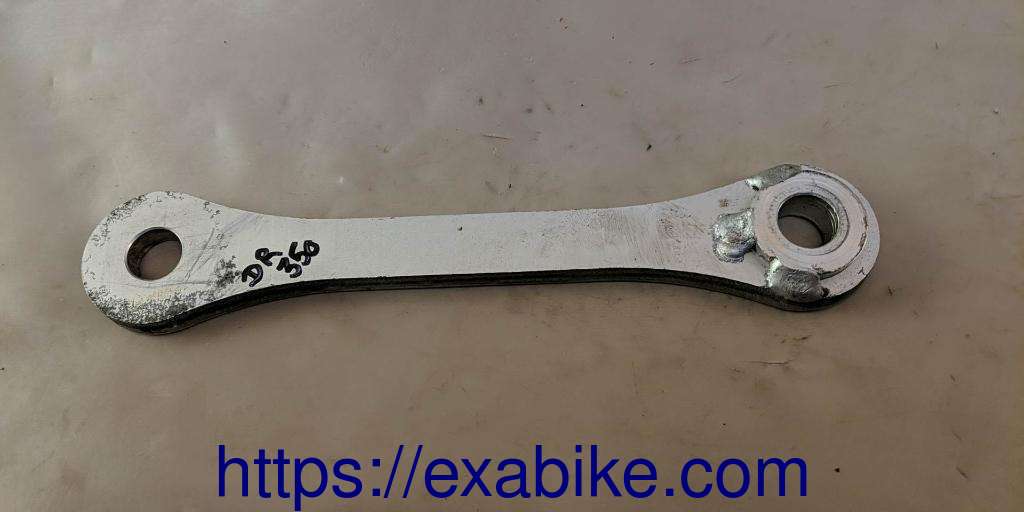 swingarm connecting joint Suzuki DR 350 - photo 1