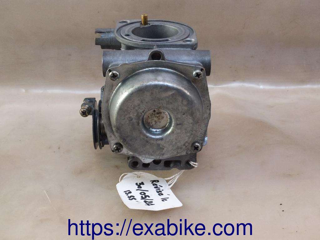 carburetor, middle left Honda CBR 600 - photo 3
