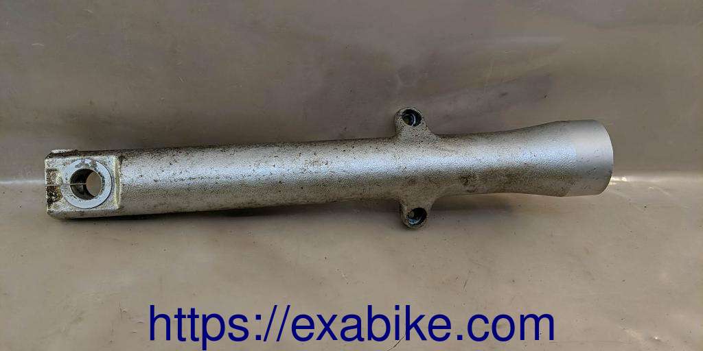 lower fork case, left Honda VT 125 Shadow - photo 1