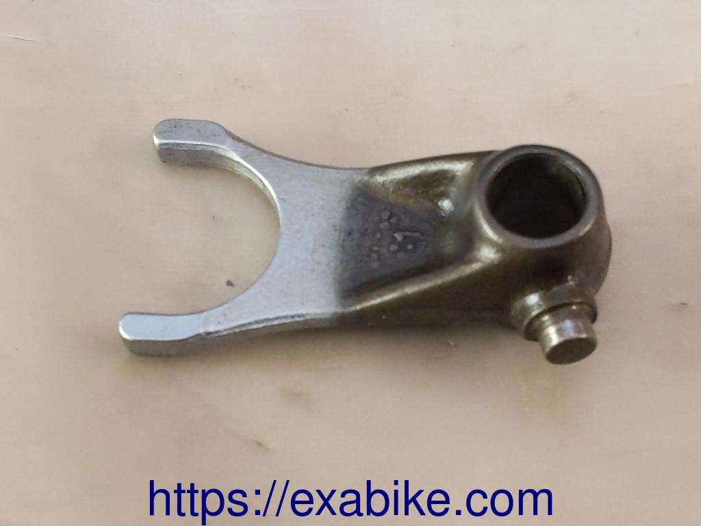 gearshift fork, center Honda Varadero 125 - photo 1