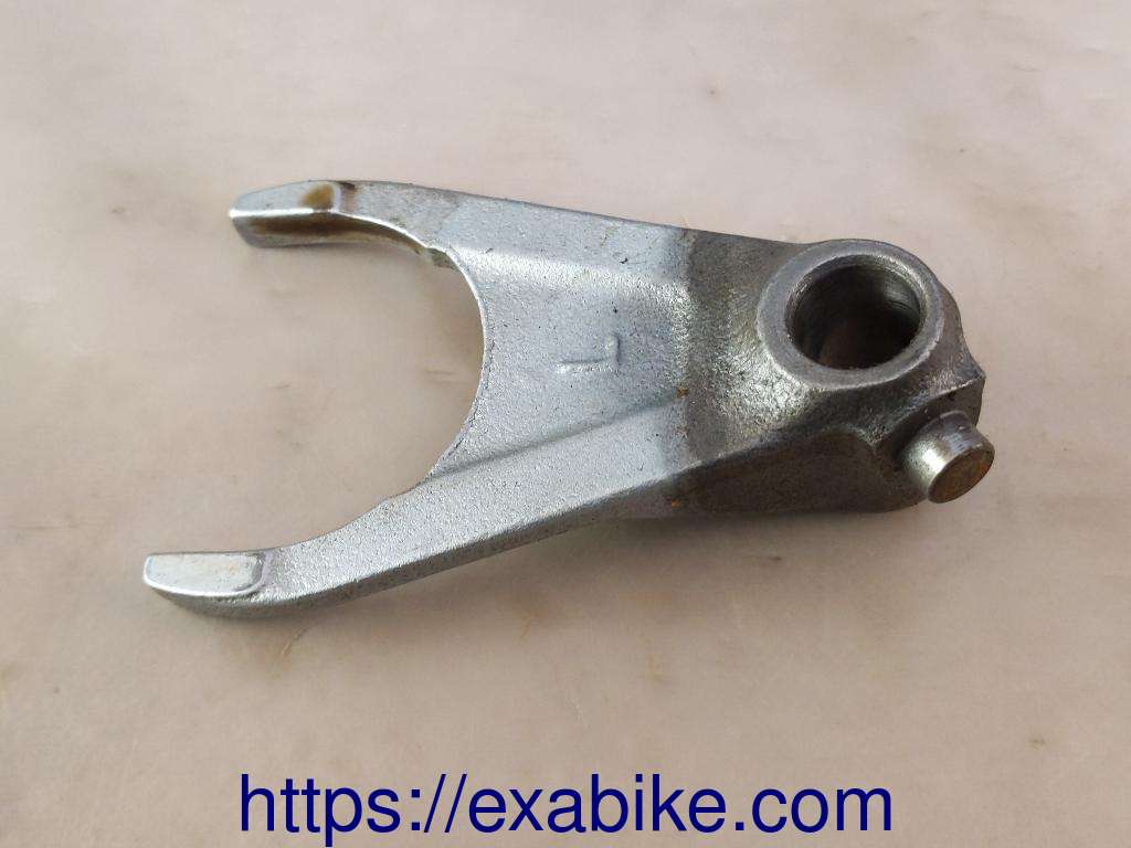 fourchette de boite gauche Yamaha TDM 850 - photo 2