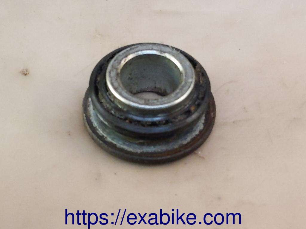entretoise de bras oscillant Suzuki Marauder 125 - photo 2