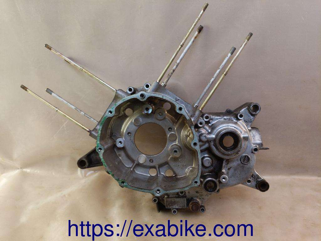crankcase, left Honda Varadero 125 - photo 1