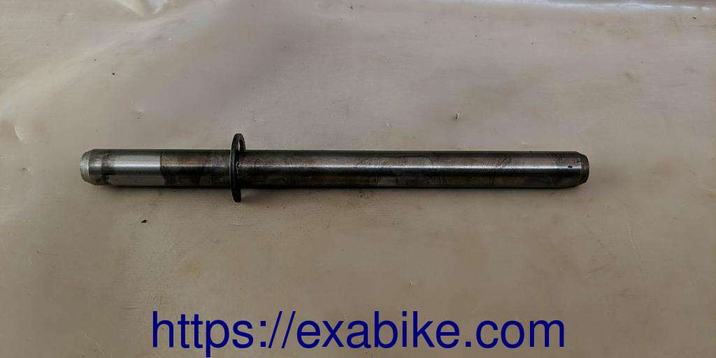 gearshift fork axle KTM 125 LC2 - photo 1