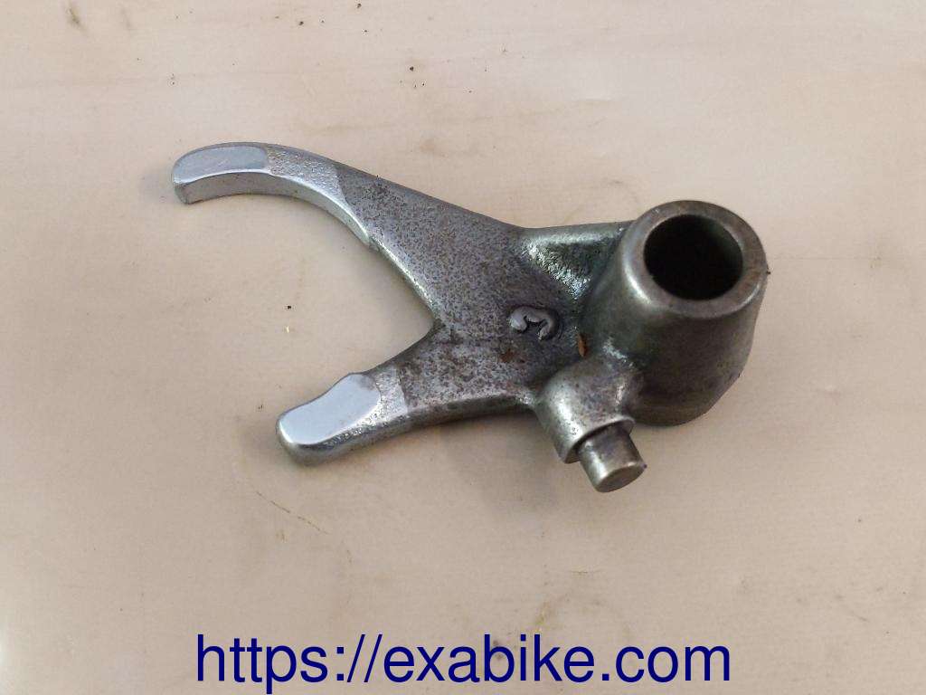 fourchette de boite KTM 125 LC2 - photo 1