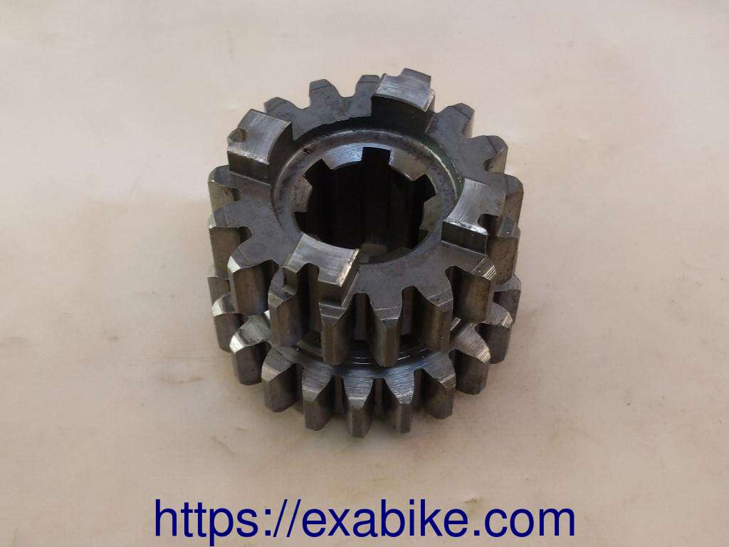 pignon de boite KTM 125 LC2 - photo 1