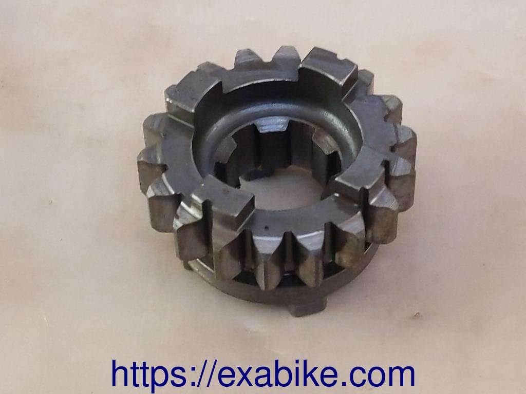pignon de boite KTM 125 LC2 - photo 1