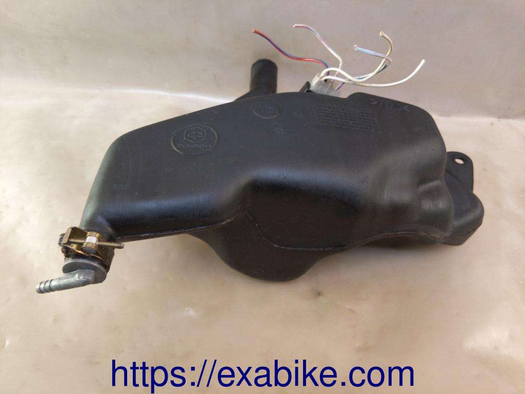 oil tank Piaggio Zip 50 - photo 2