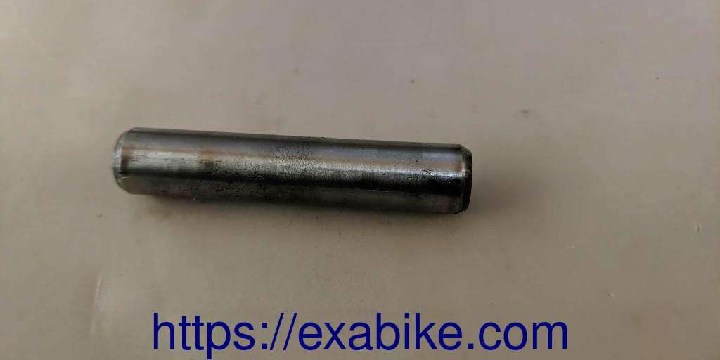 gearshift fork axle Yamaha DTLC 125 - photo 1