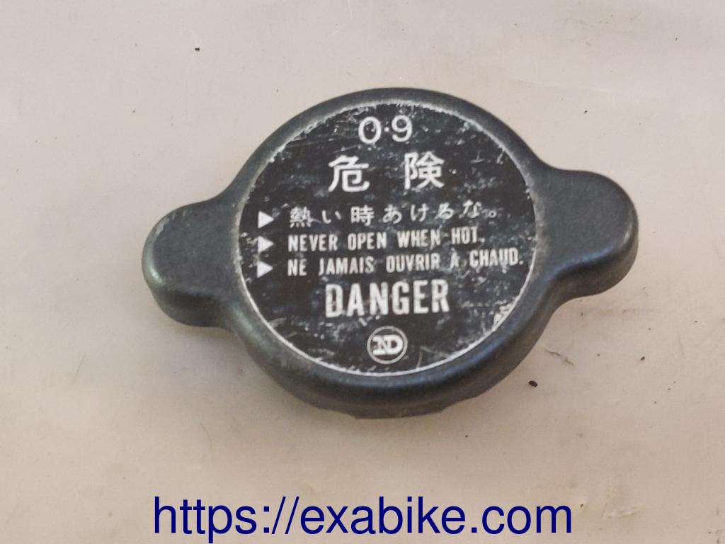 radiator cap Honda VT750C - photo 1