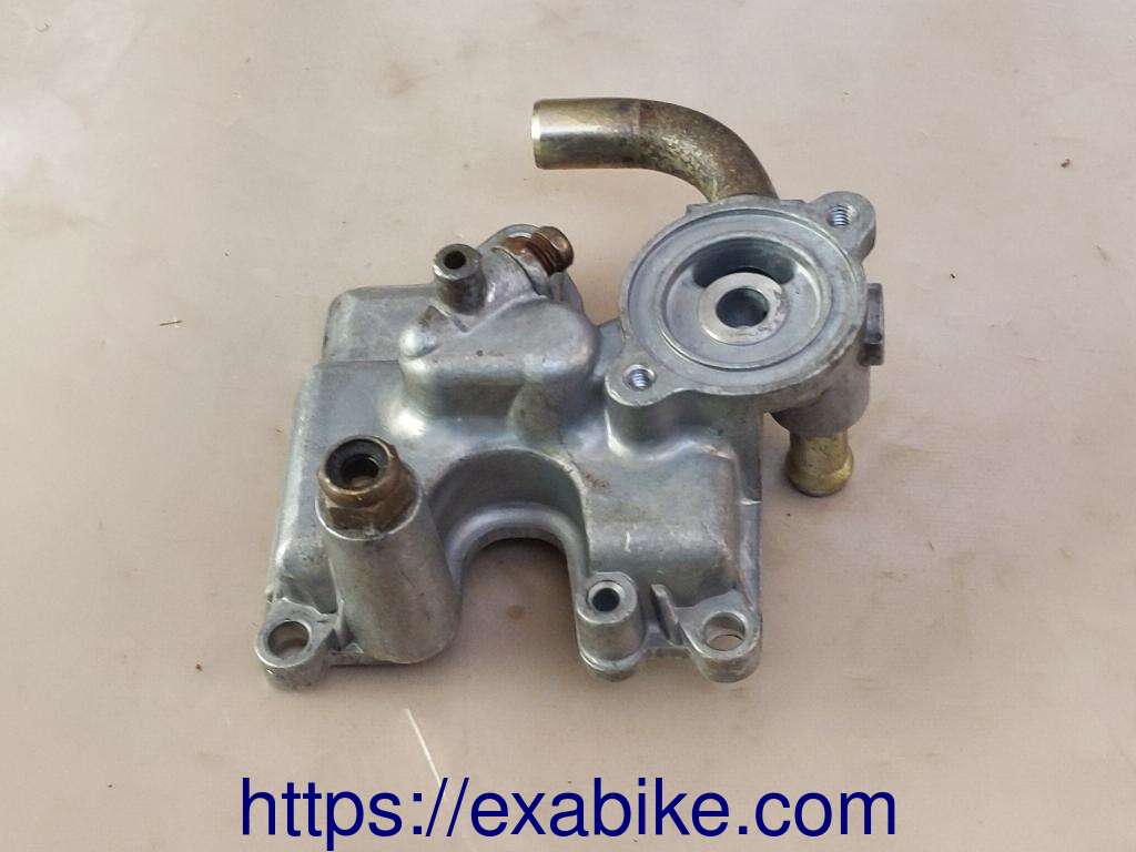 carburetor float chamber Suzuki GSXR 750 - photo 1