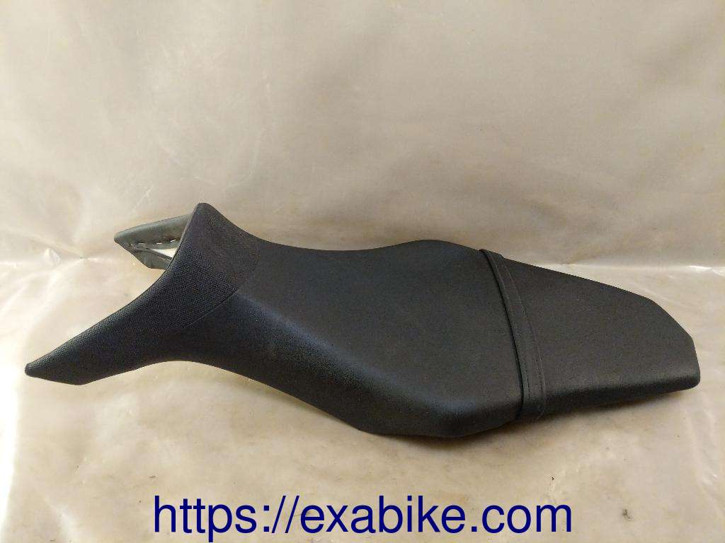seat Yamaha MT09 - photo 2