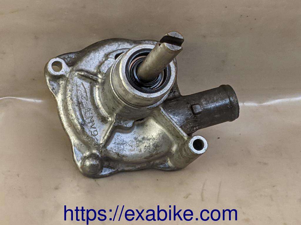 pompe à eau Honda CBR 900 - photo 2