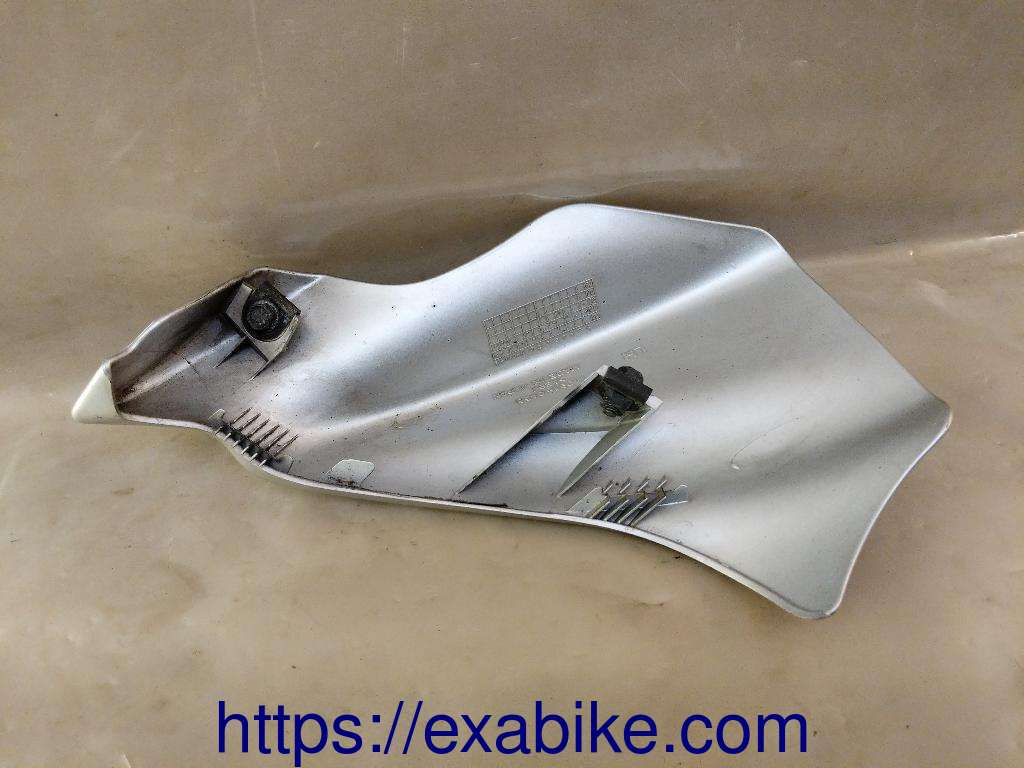 élément d'habillage gauche Kawasaki ER-6 - photo 2