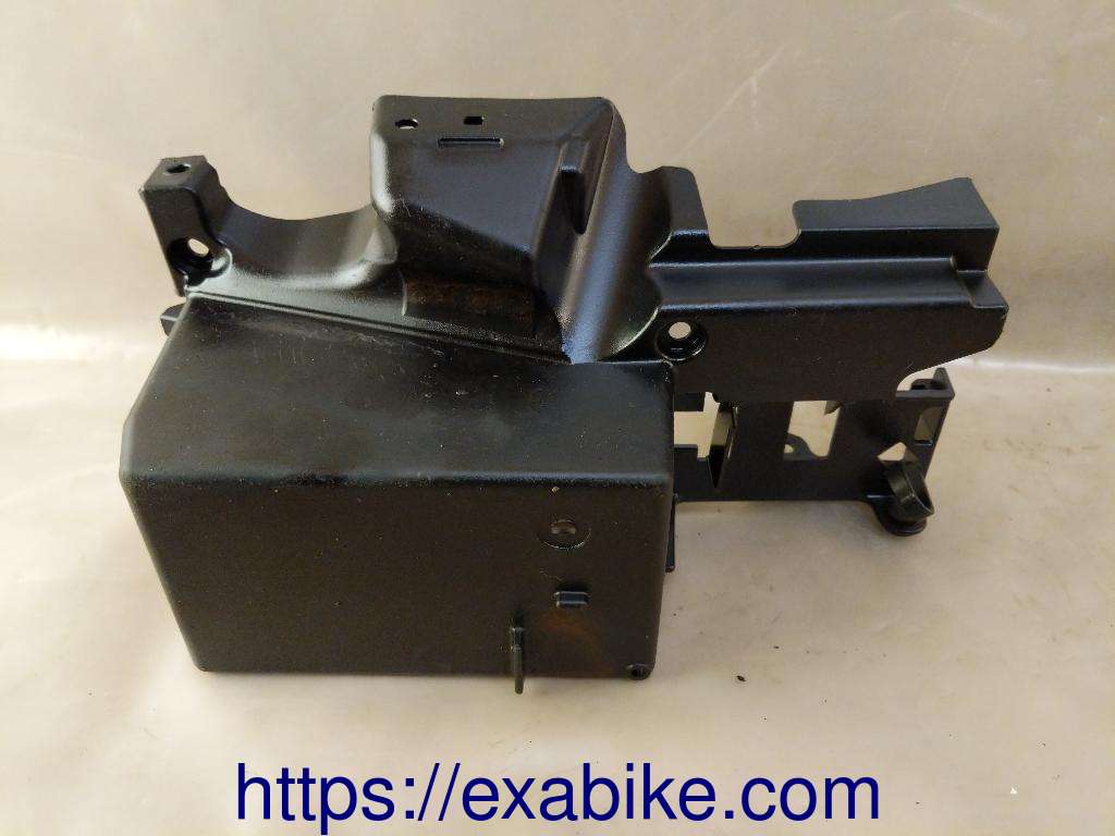 battery box Kawasaki ER-6 - photo 3