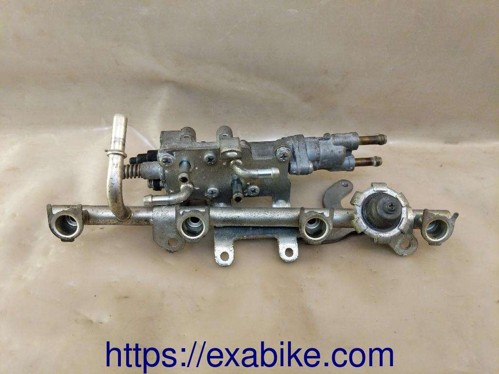 injectors holder Yamaha XJ6 - photo 1