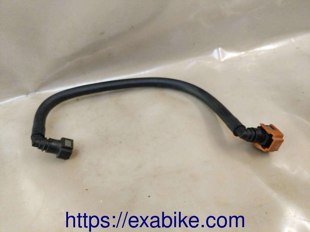 fuel hose Yamaha XJ6 - photo 1