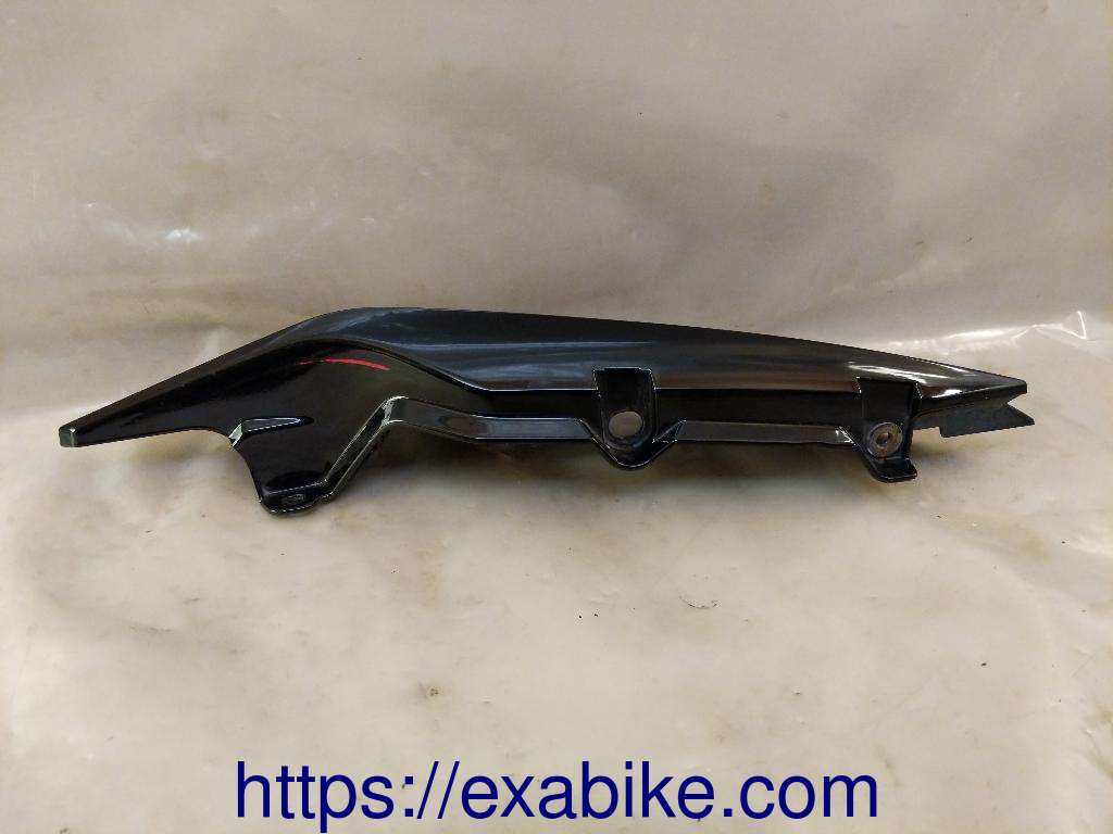 flanc arriere droit Yamaha XJ6 - photo 2