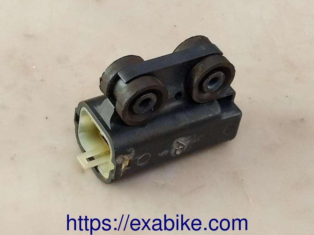 angle sensor Yamaha XJ6 - photo 1