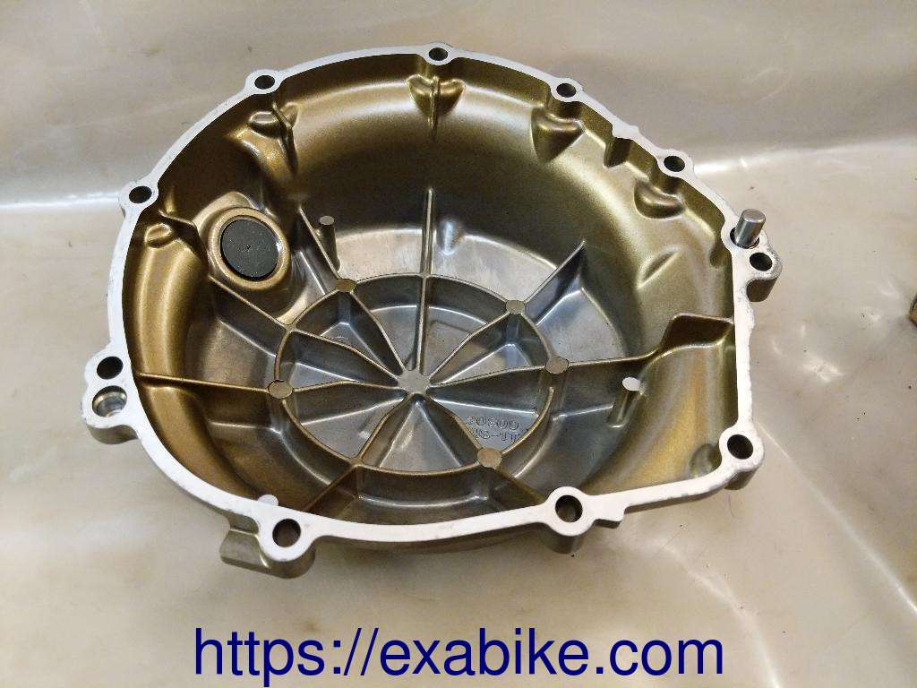 clutch cover Yamaha XJ6 - photo 2