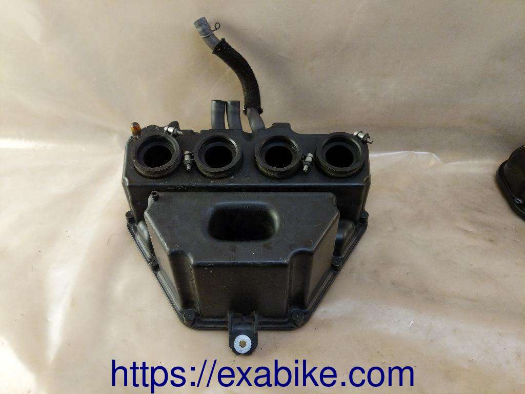 air cleaner box Yamaha XJ6 - photo 2
