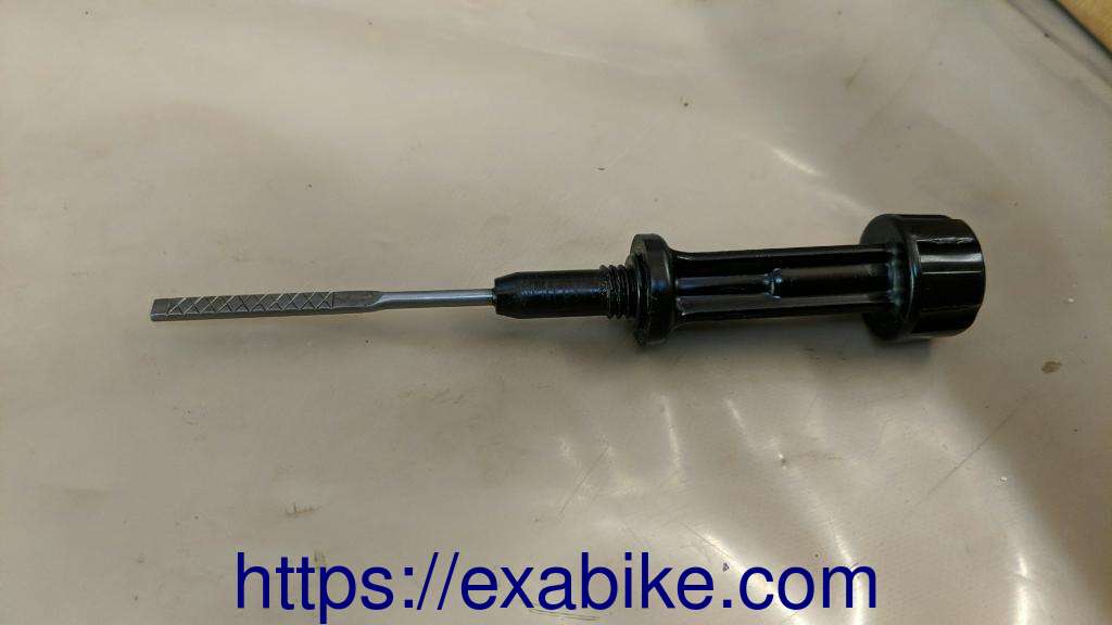 oil gauge Yamaha XJ6 - photo 1