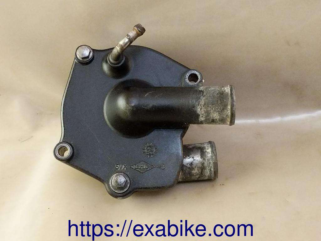 water pump Yamaha XJ6 - photo 1