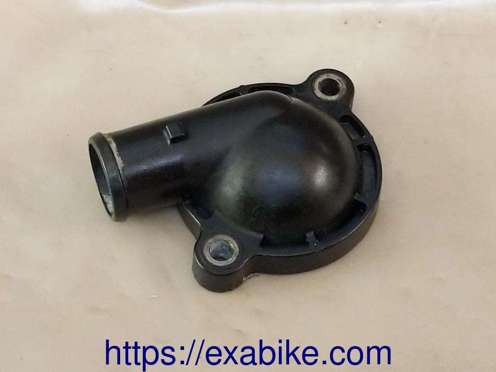 thermostat case Yamaha XJ6 - photo 1