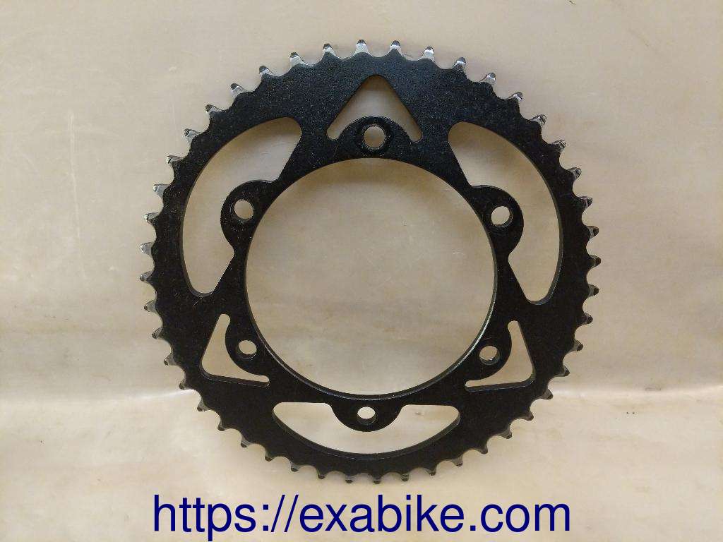 rear sprocket Yamaha XJ6 - photo 1