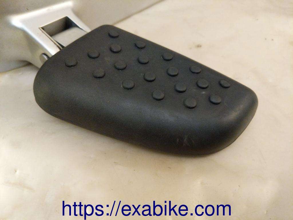 footrest plate, rear left BMW K1200LT - photo 2