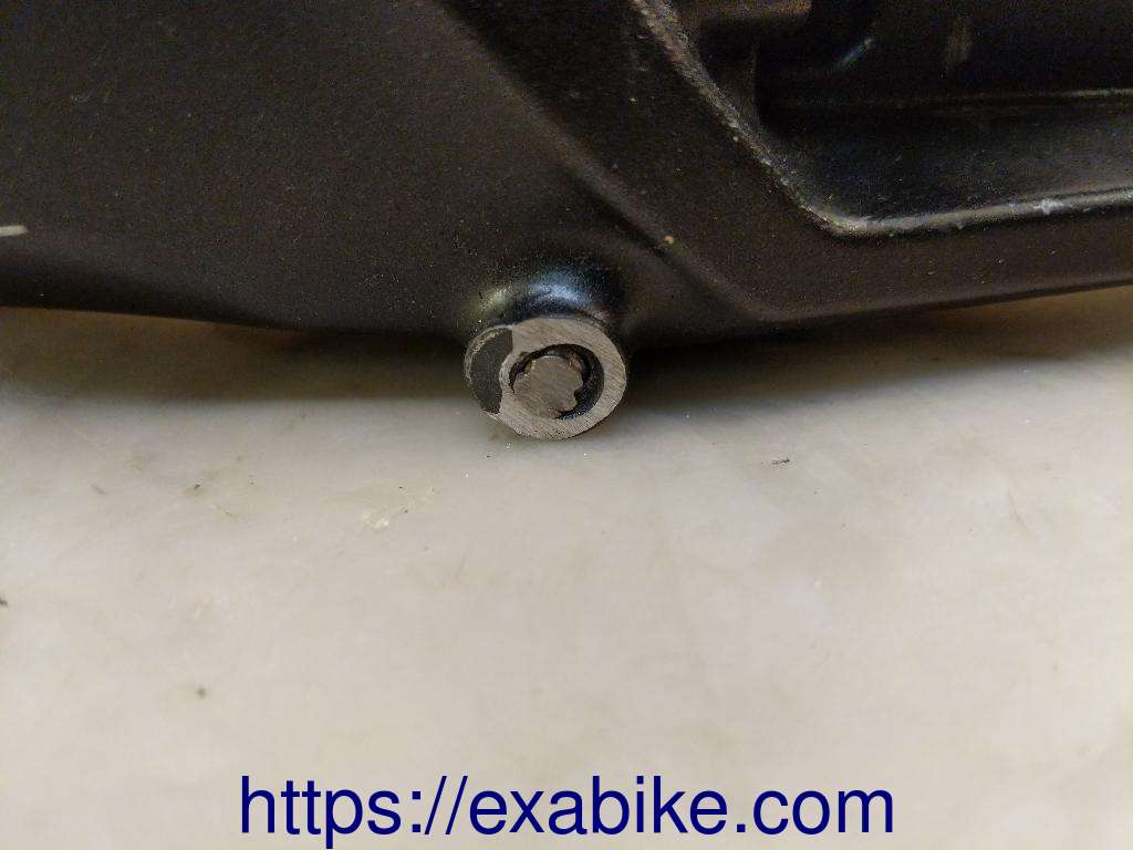 swingarm, rear Yamaha MT09 - photo 2