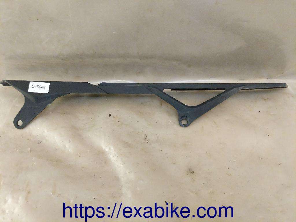 drive chain case Yamaha MT09 - photo 1
