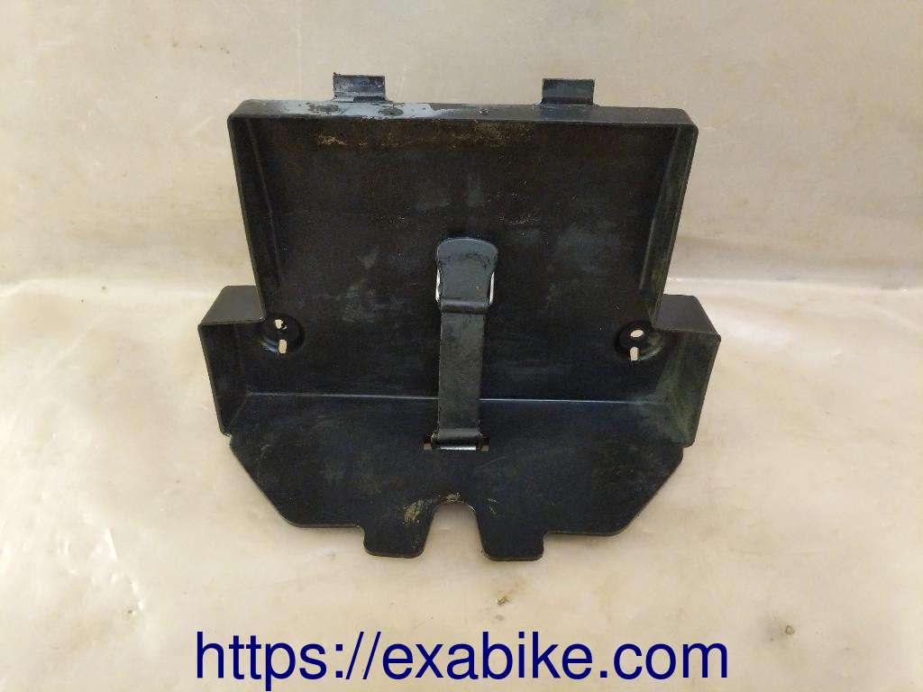 box Yamaha XJ 600 - photo 1