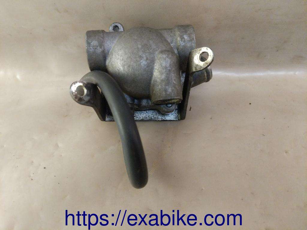 thermostat case Honda CX 500 - photo 1