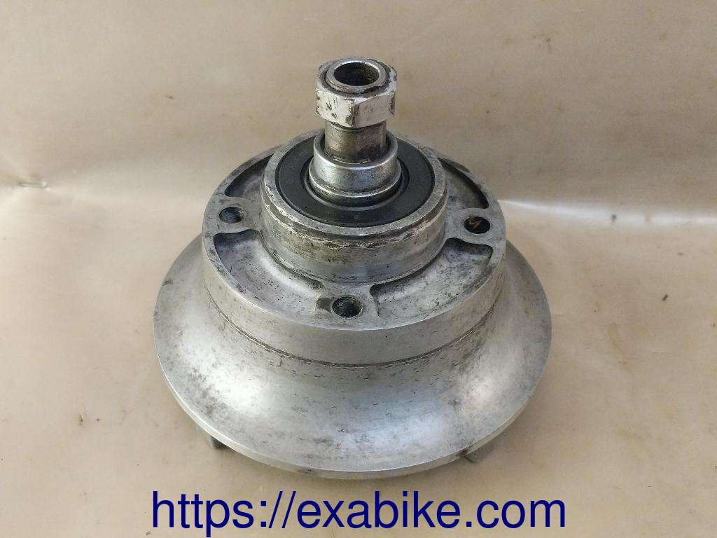 final driven flange Suzuki GT 125 - photo 1