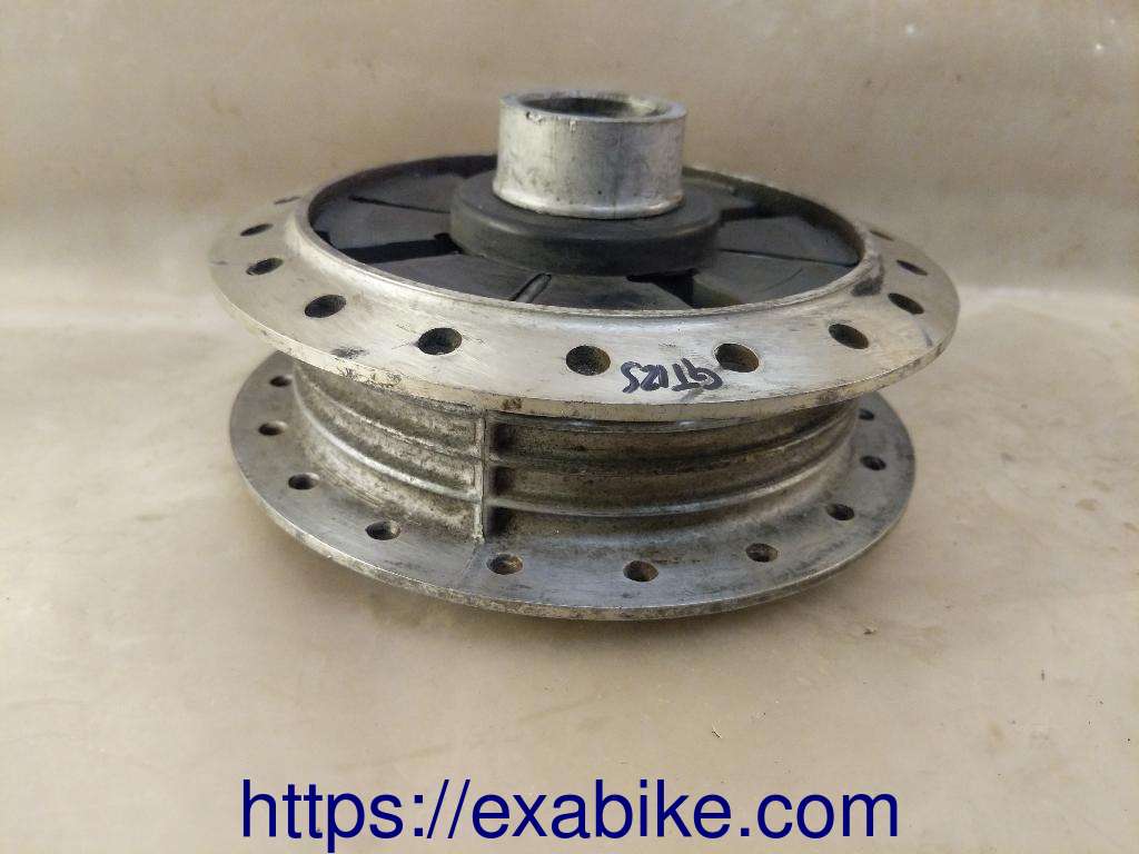 wheel hub, rear Suzuki GT 125 - photo 2
