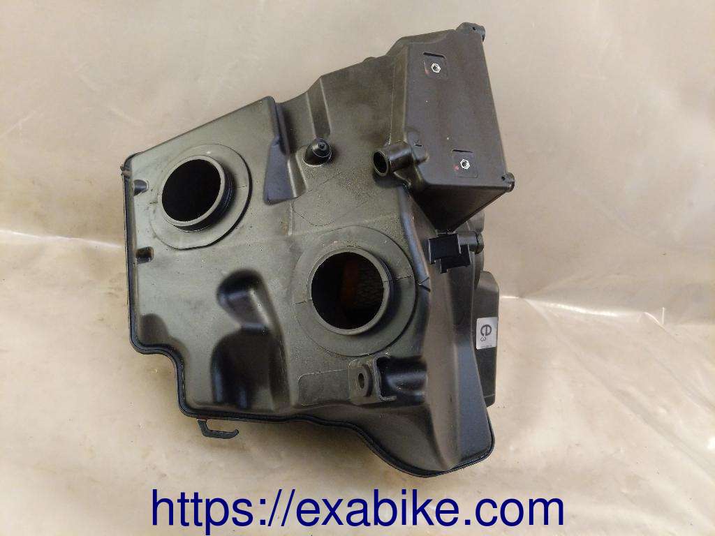 air cleaner box Ducati Monster 696 - photo 4