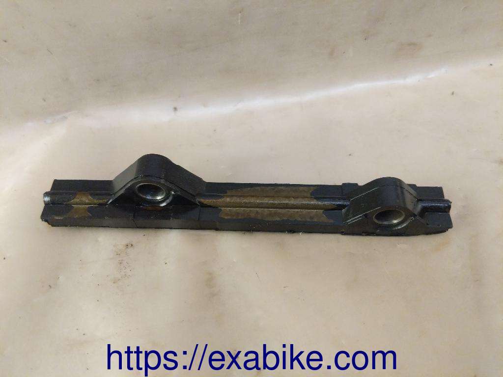 cam chain guid Honda CX 500 - photo 2
